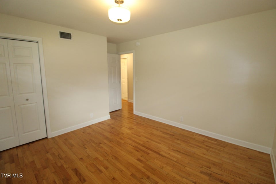 Photo #19: 336 Lane Street