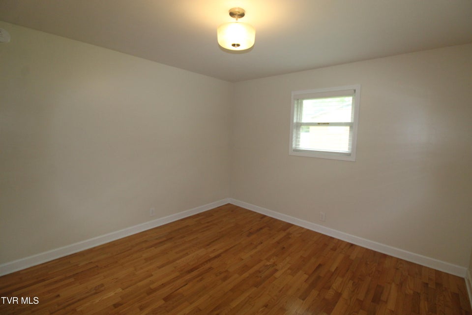 Photo #20: 336 Lane Street