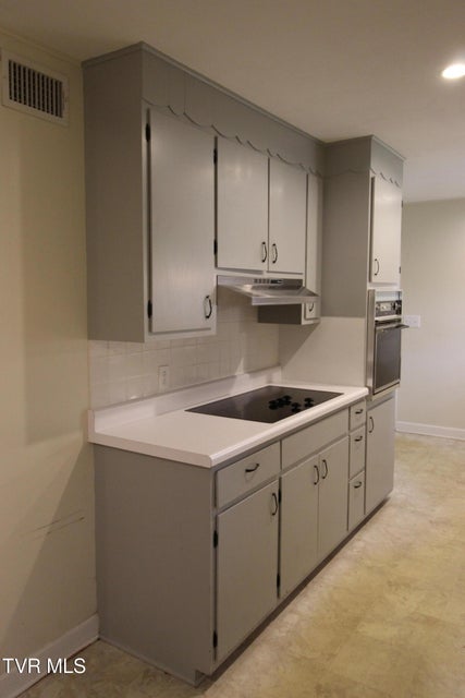 Photo #4: 336 Lane Street
