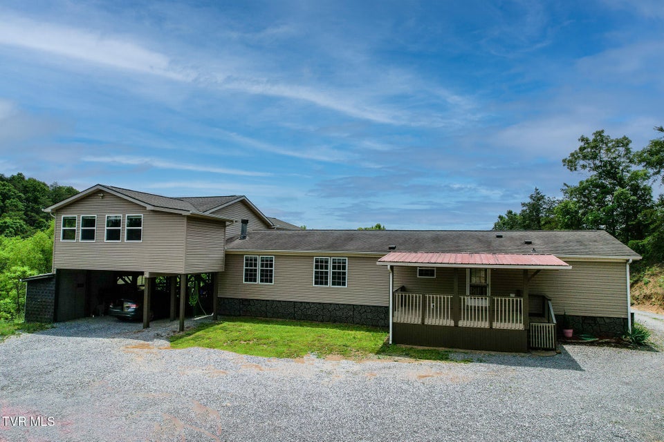 Photo #57: 558 Oakland Drive