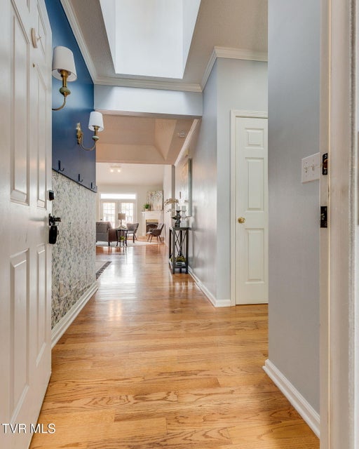 Photo #4: 20 Oak Leaf Court