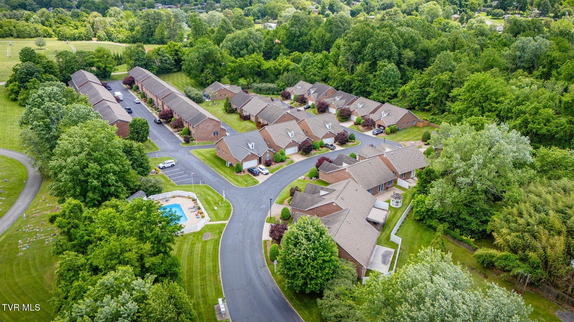 Photo #28: 20 Oak Leaf Court