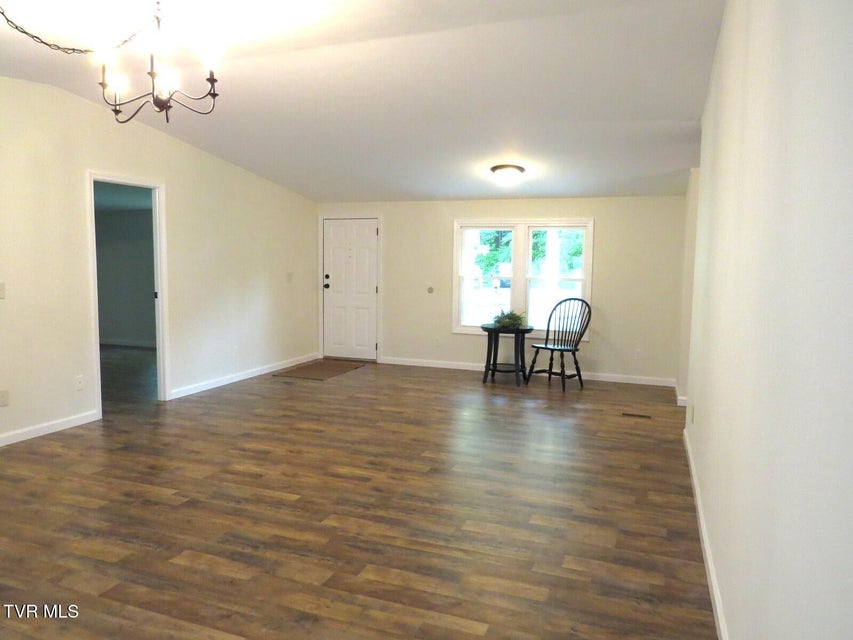 Photo #7: 8929 Gateway Drive