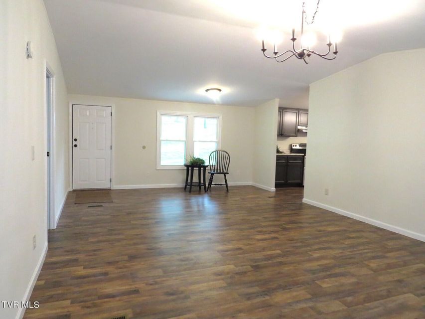 Photo #10: 8929 Gateway Drive