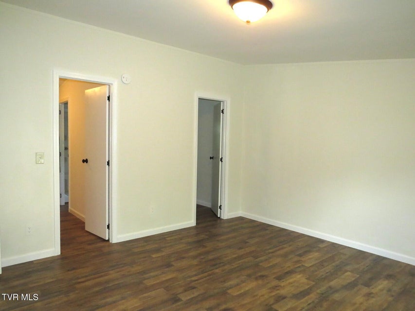 Photo #27: 8929 Gateway Drive