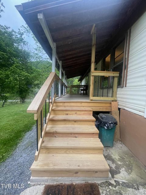 Photo #20: 763 Sloantown Road