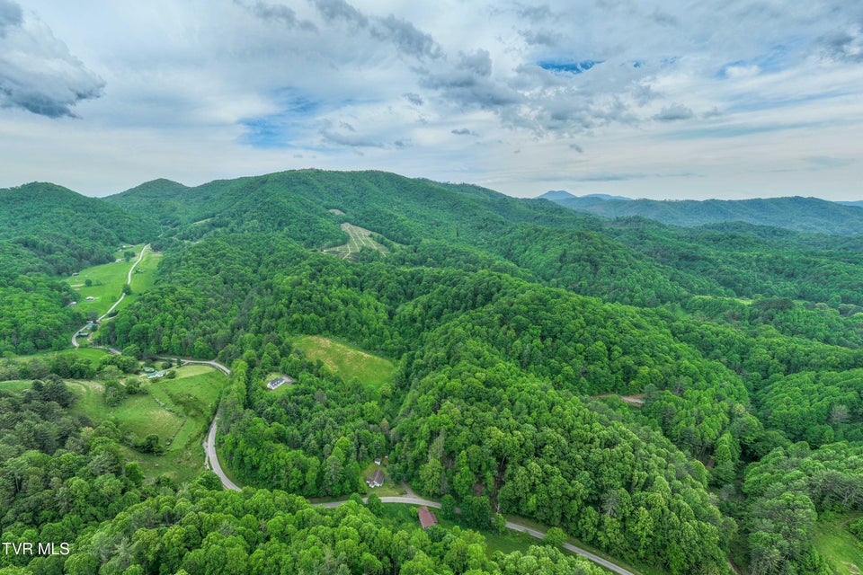 Photo #36: 1546 Stage Road