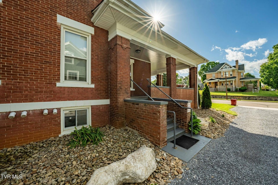 Photo #57: 114 Unaka Avenue