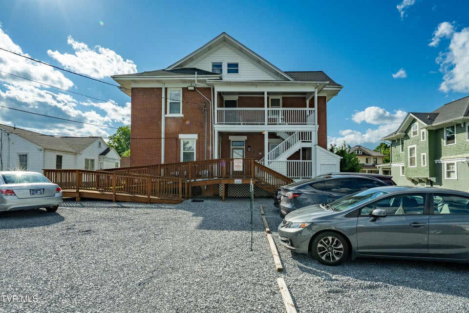 Photo #60: 114 Unaka Avenue