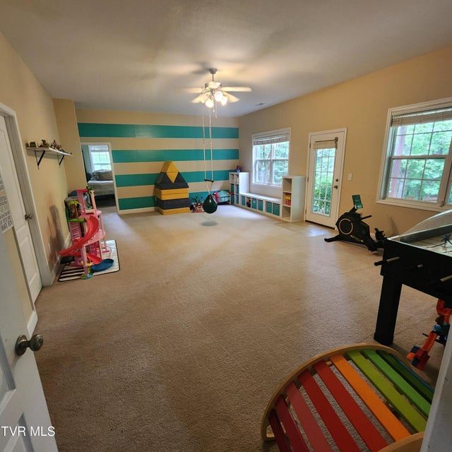 Photo #24: 194 Sunset Meadows Court
