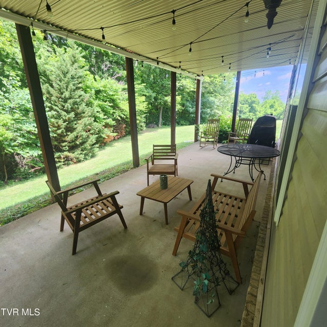 Photo #33: 194 Sunset Meadows Court