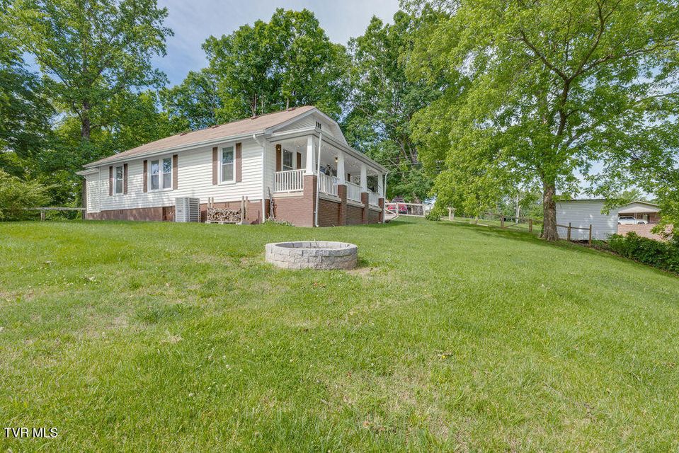Photo #3: 3901 Rocky Hill Lane