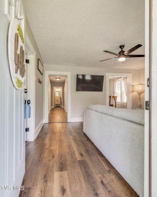 Photo #6: 2046 Carolina Avenue