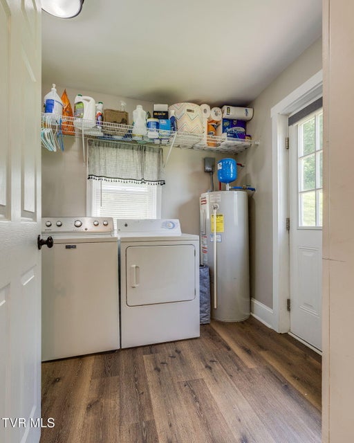 Photo #23: 2046 Carolina Avenue