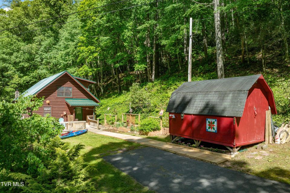 Photo #2: 109 Hatley Hollow Road