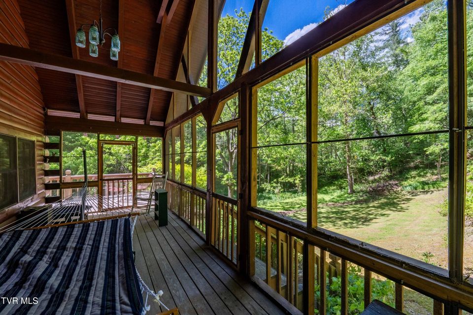 Photo #33: 109 Hatley Hollow Road