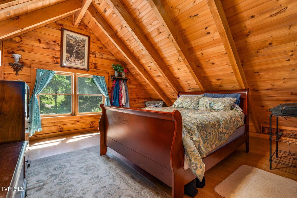 Photo #62: 109 Hatley Hollow Road