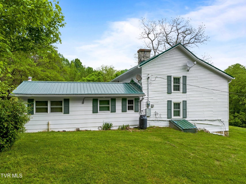 Photo #5: 825 Sandy Valley Road