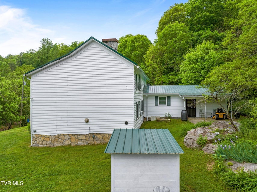 Photo #7: 825 Sandy Valley Road