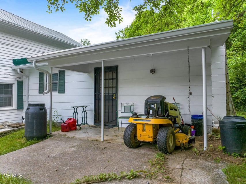 Photo #8: 825 Sandy Valley Road