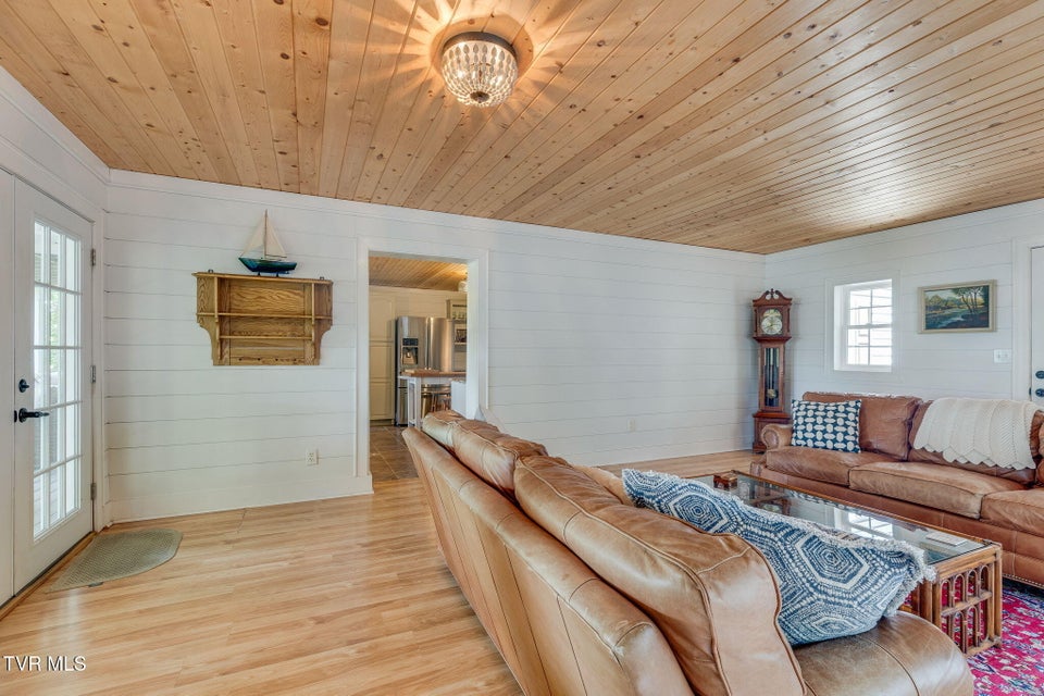 Photo #12: 22113 Driftwood Lane