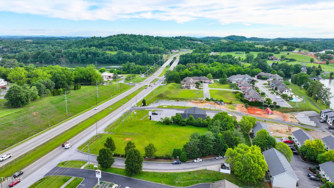 Photo #8: 4150 Bristol Highway