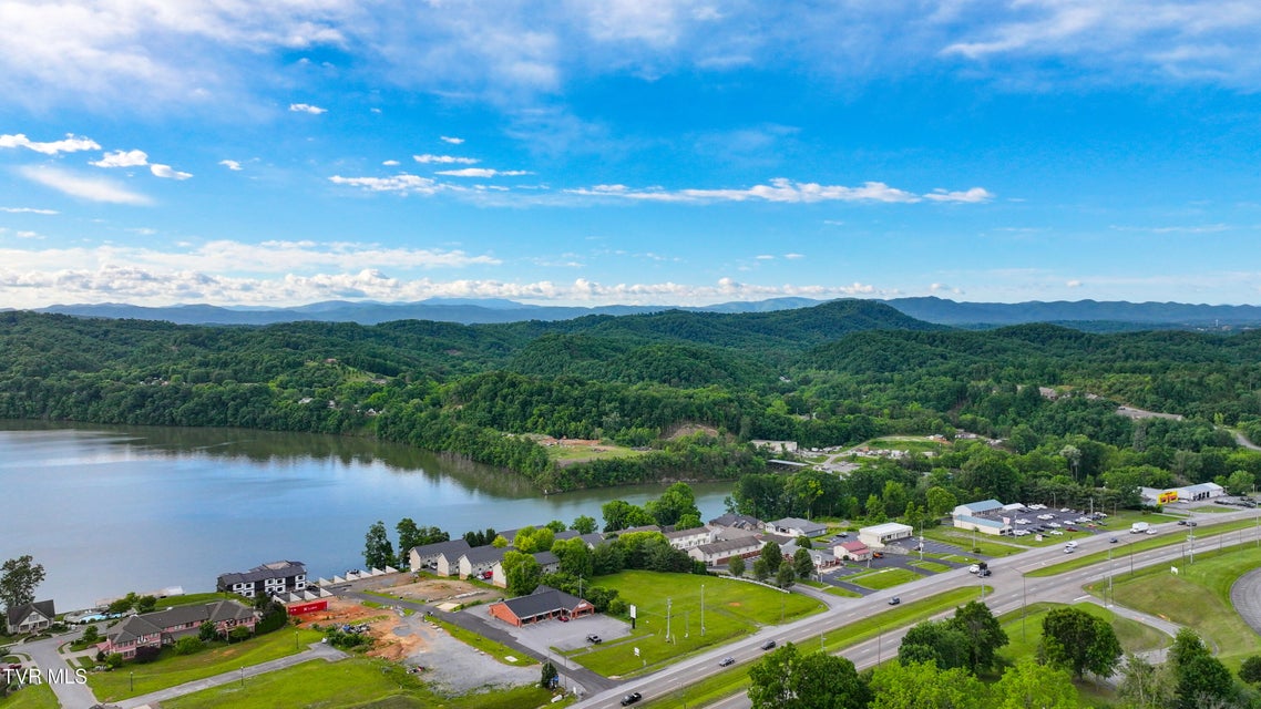 Photo #16: 4150 Bristol Highway