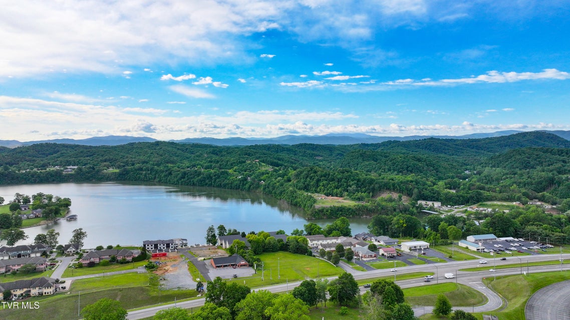 Photo #17: 4150 Bristol Highway