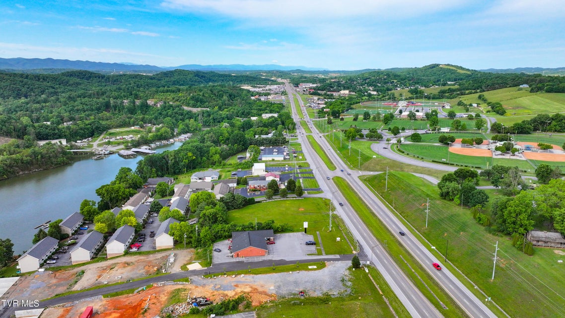 Photo #25: 4150 Bristol Highway