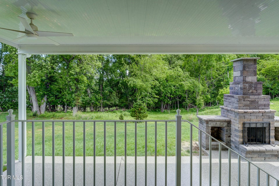 Photo #10: 259 Lake Vista Circle