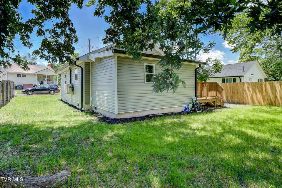 Photo #6: 2116 Steadman Street