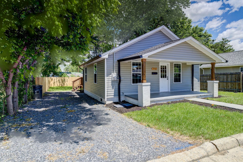 Photo #3: 2116 Steadman Street