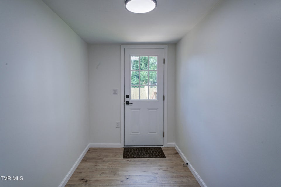 Photo #27: 2116 Steadman Street