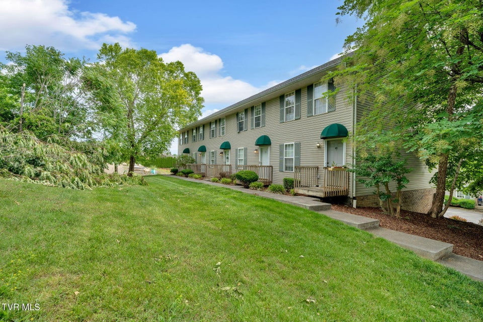 Photo #21: 38 Lake Village Court
