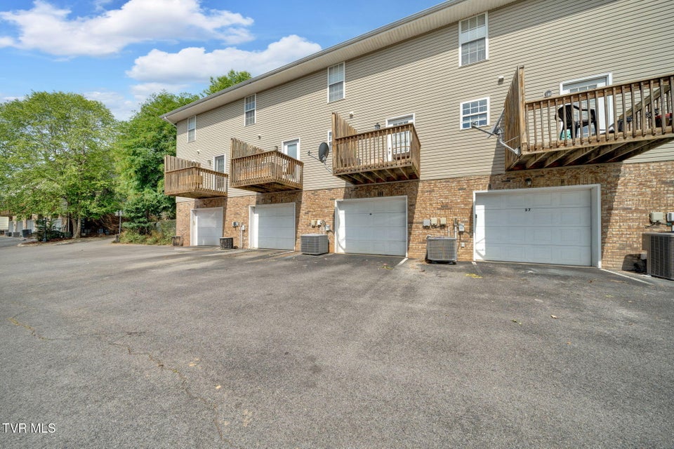 Photo #23: 38 Lake Village Court