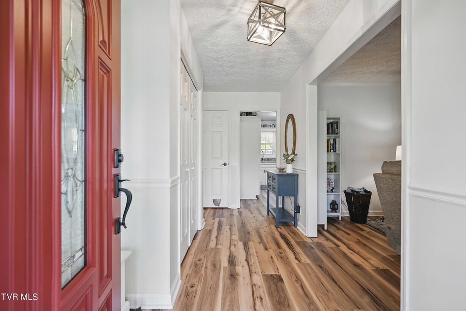 Photo #7: 5009 Surrey Drive