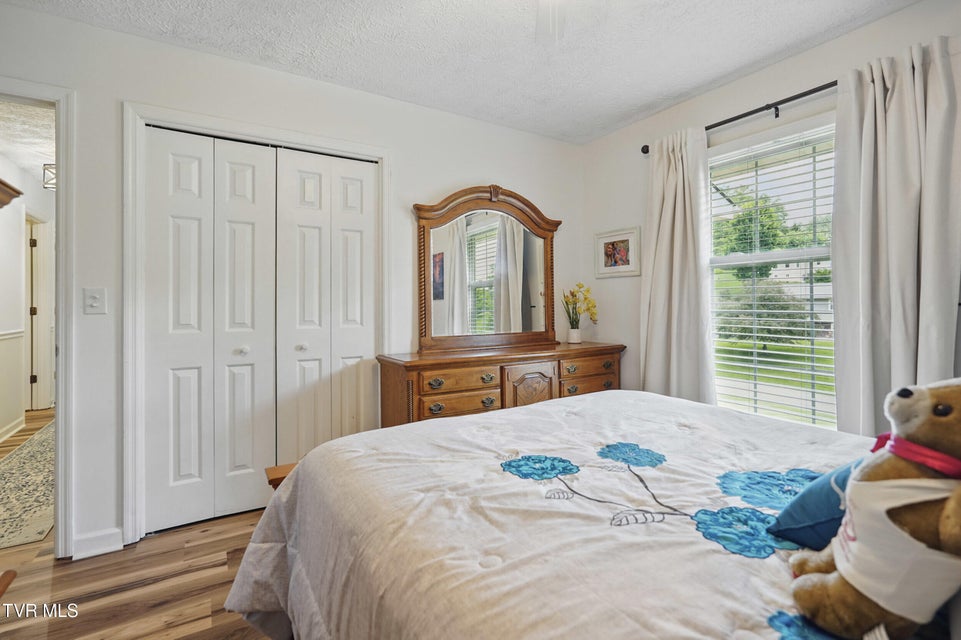 Photo #19: 5009 Surrey Drive
