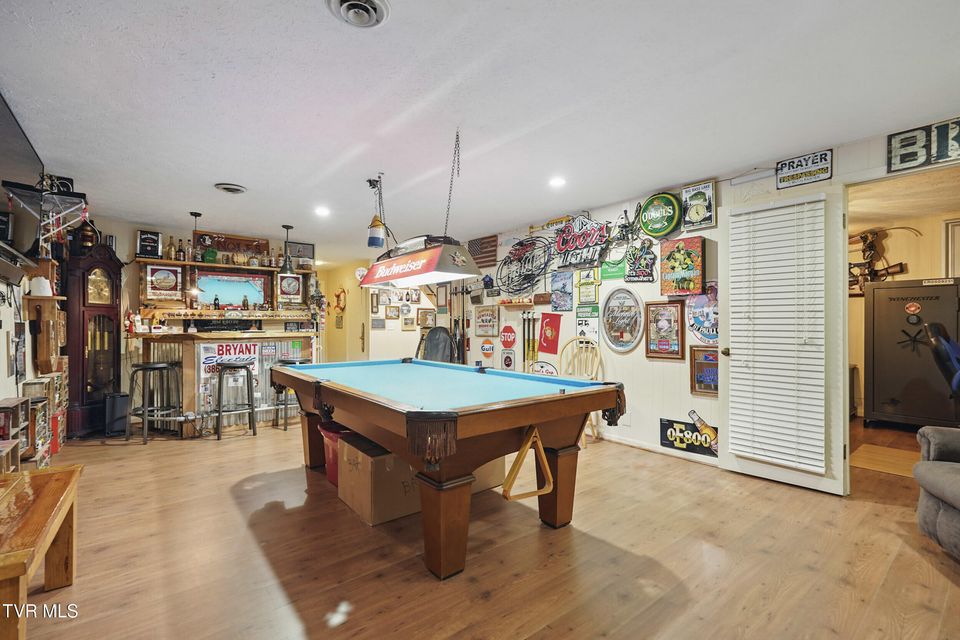 Photo #31: 5009 Surrey Drive