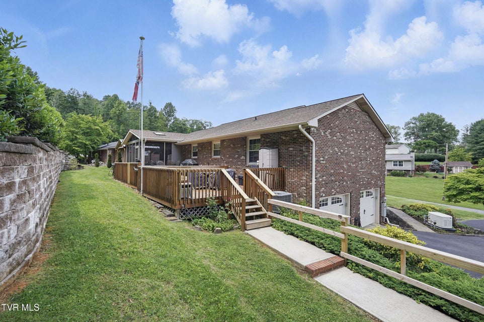 Photo #46: 5009 Surrey Drive