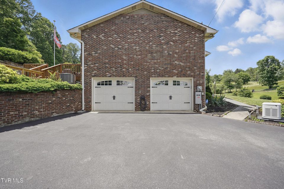 Photo #50: 5009 Surrey Drive