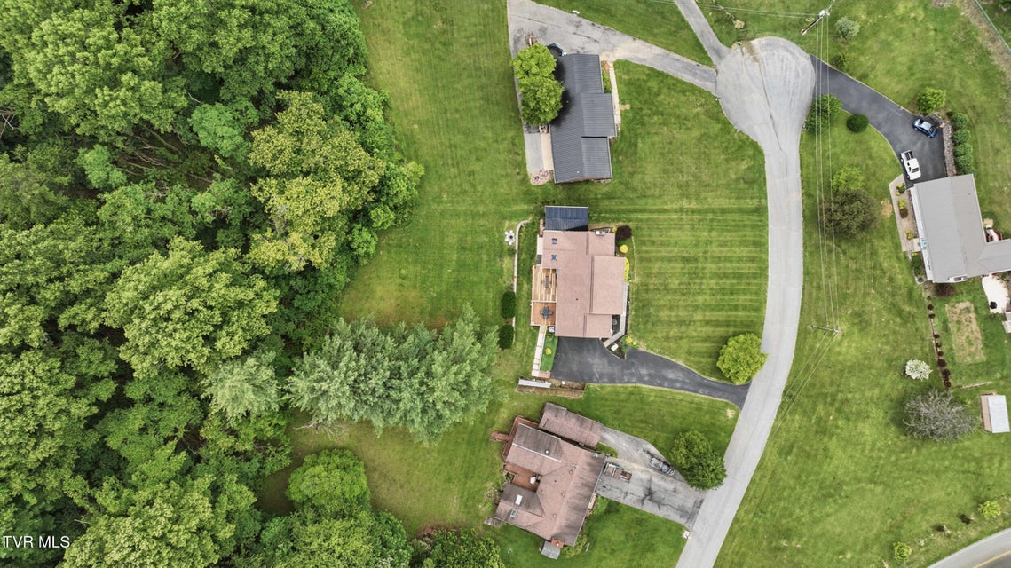 Photo #51: 5009 Surrey Drive