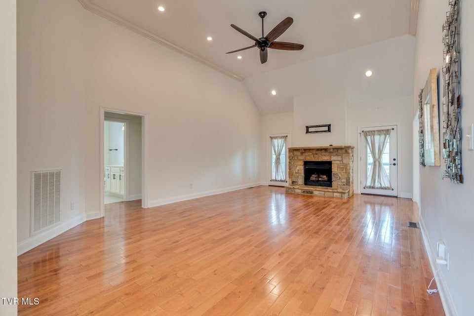 Photo #9: 1001 Willows Trace Drive