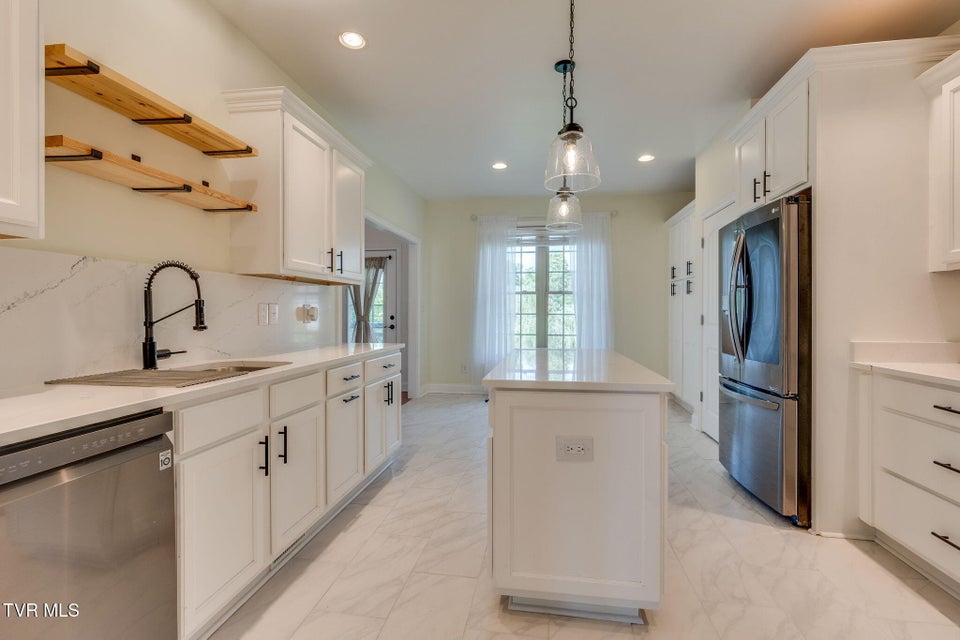 Photo #15: 1001 Willows Trace Drive