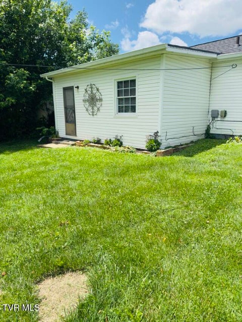 Photo #3: 1310 Chilhowie Avenue