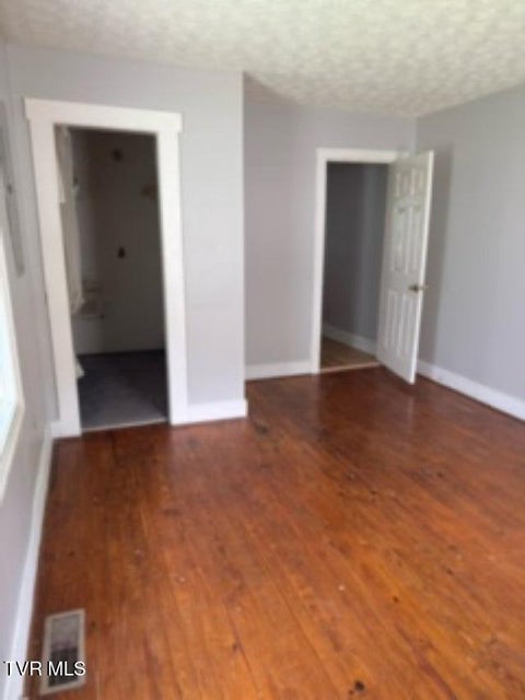 Photo #18: 1310 Chilhowie Avenue