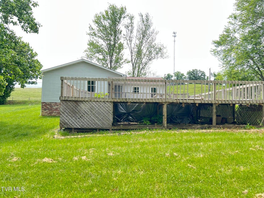Photo #38: 2773 Island Road
