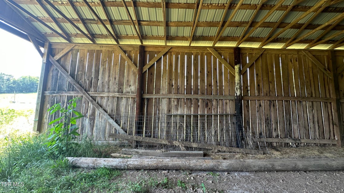 Photo #68: 202 Eidson Lane