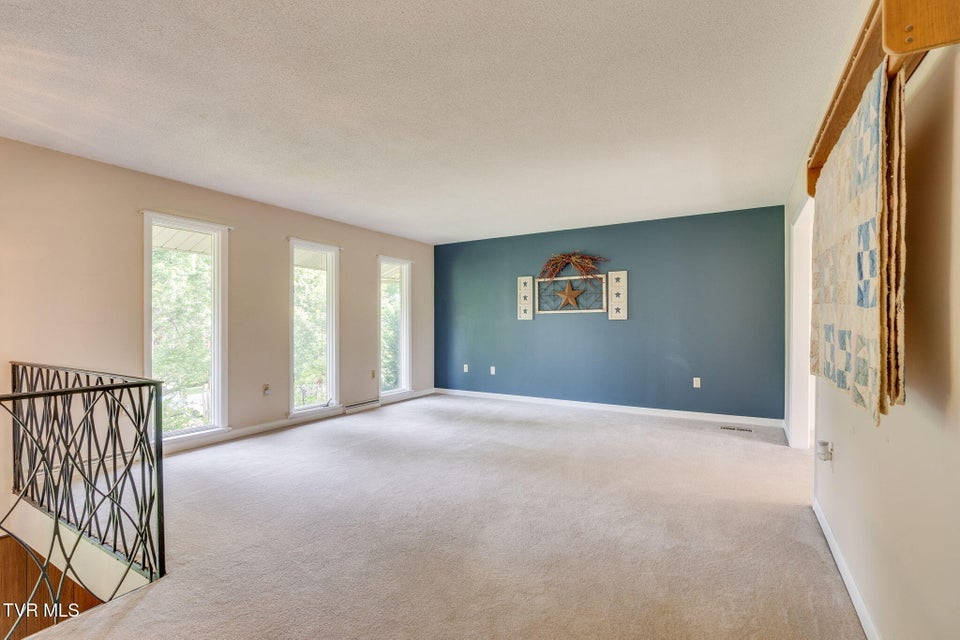 Photo #6: 206 Windmere Place