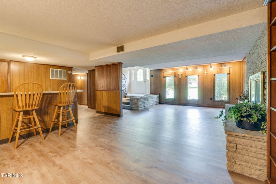 Photo #26: 206 Windmere Place
