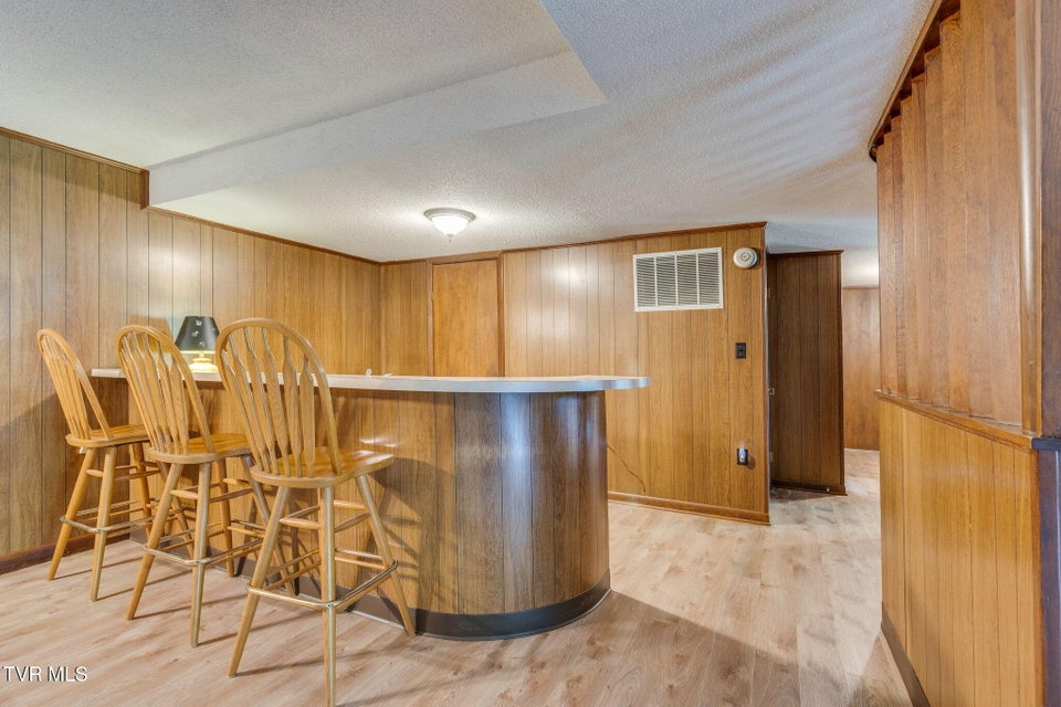 Photo #27: 206 Windmere Place